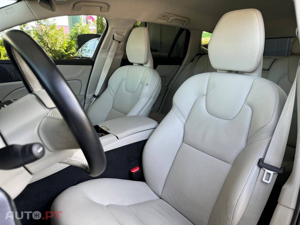 Volvo V60 2.0 T6 AWD TE Inscription Expression