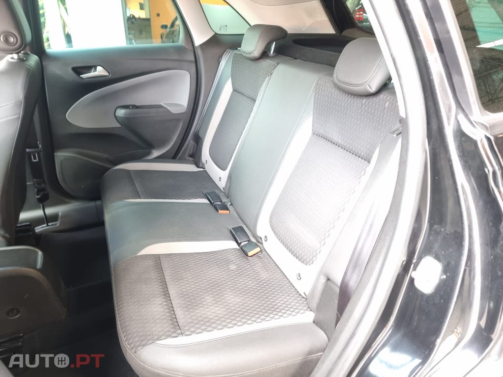 Opel Crossland X 1.2 Edition