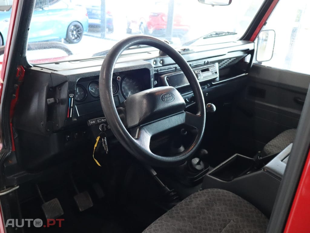 Land Rover Defender 110 2.5 TD5 Metal Top