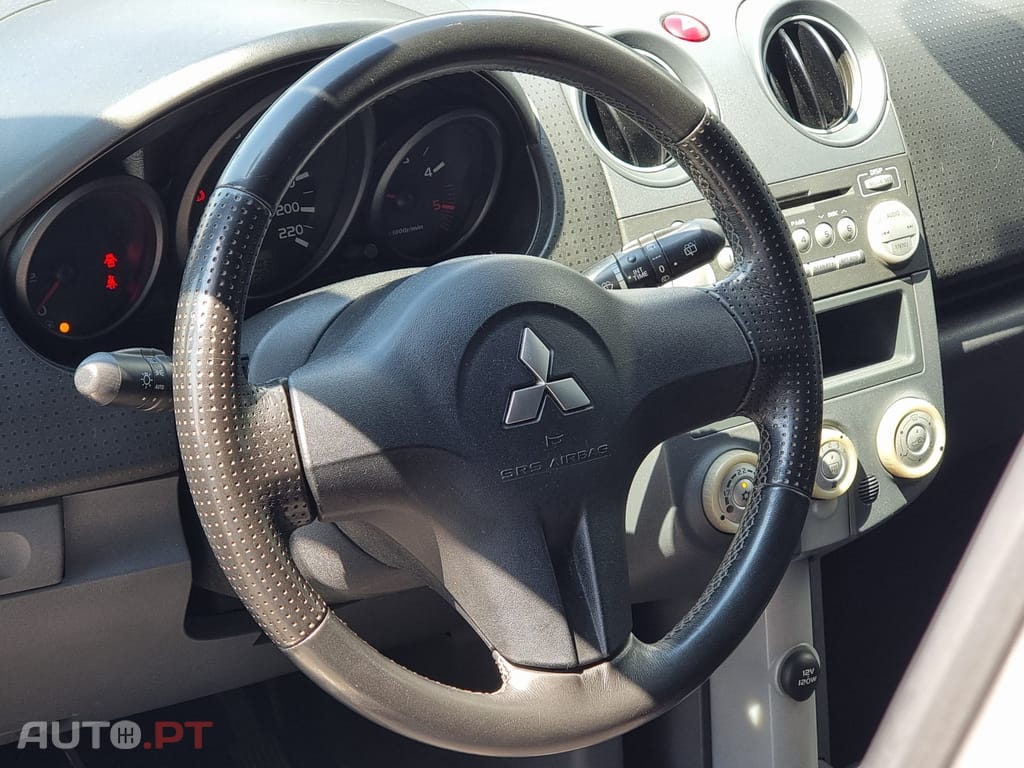 Mitsubishi Colt 1.5 DI-D Inform RCD/AC