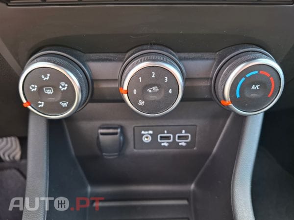 Renault Clio TCe 90 Limited