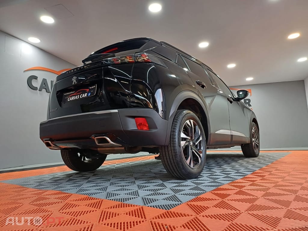 Peugeot 2008 1.2 PureTech GT EAT8