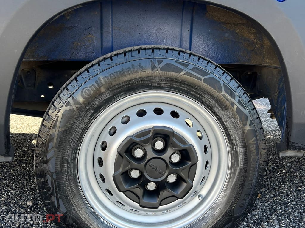Iveco Daily 2.3 35C16 3000 CD