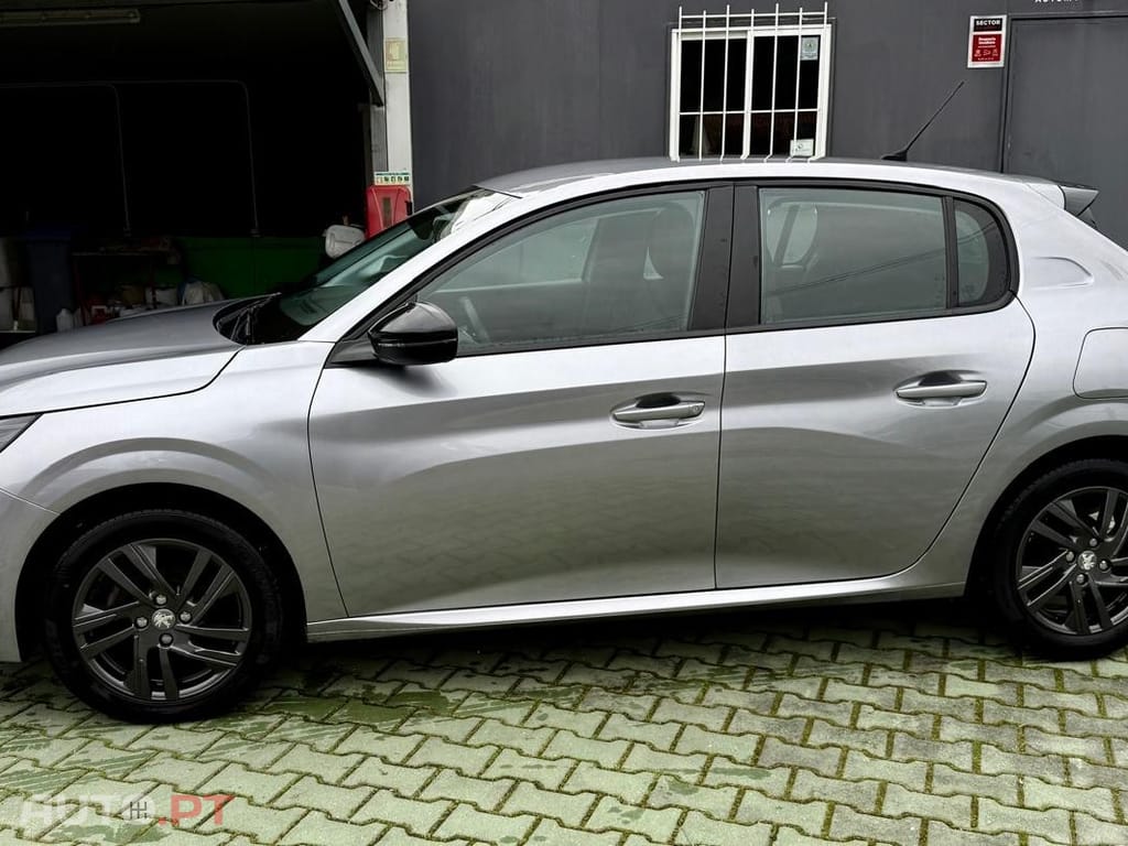 Peugeot 208 1.2 PureTech Active Pack