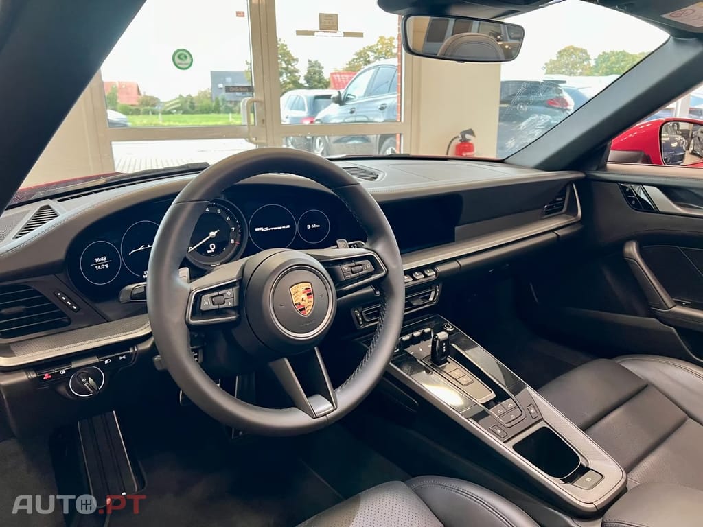 Porsche 911 Carrera 4 S