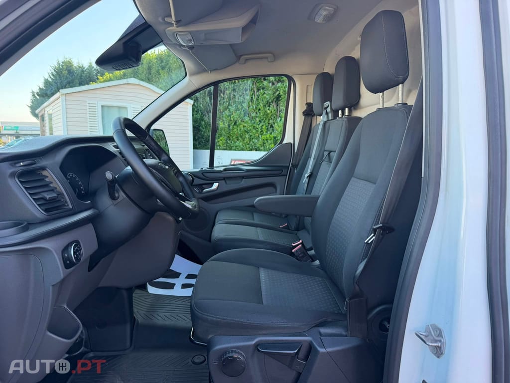 Ford Transit Custom LONGA