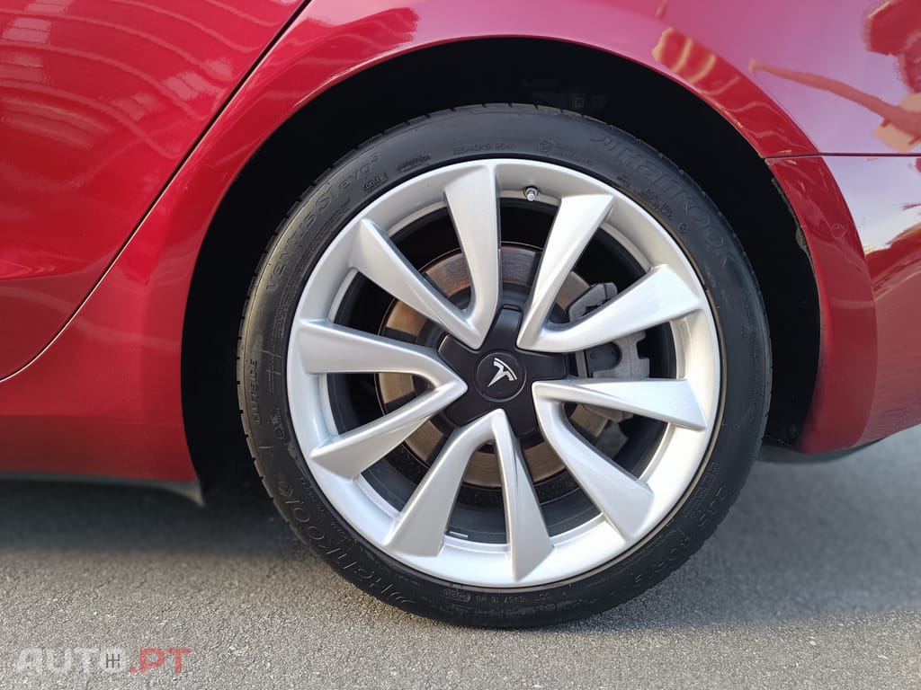 Tesla Model 3 Standard Range Plus RWD