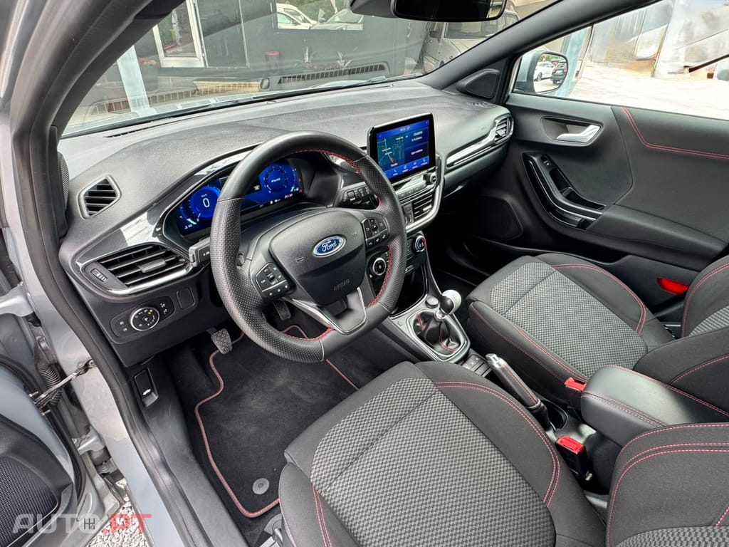Ford Puma 1.0 ECOBOOST MHEV ST-LINE