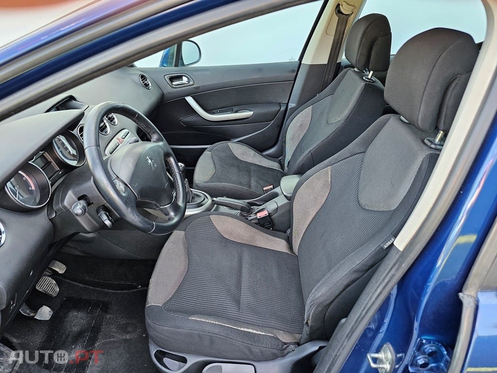 Peugeot 308 1.6 HDi Executive