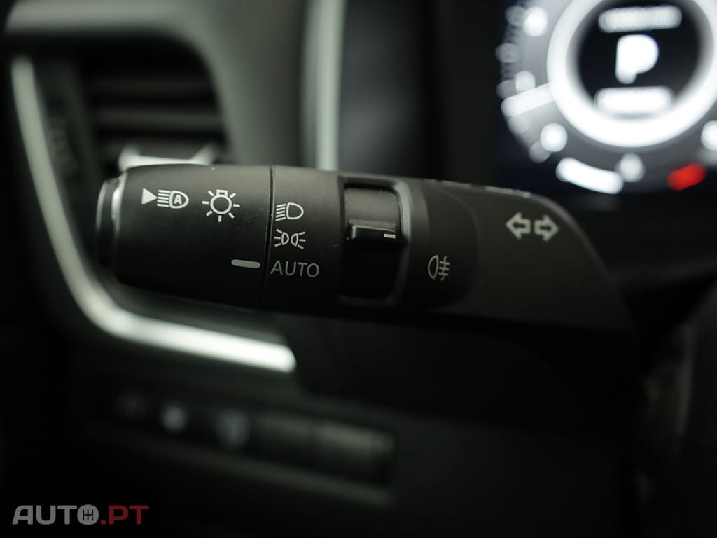 Nissan Qashqai Qashqai 1.3 DIG-T N-Connecta LED Xtronic