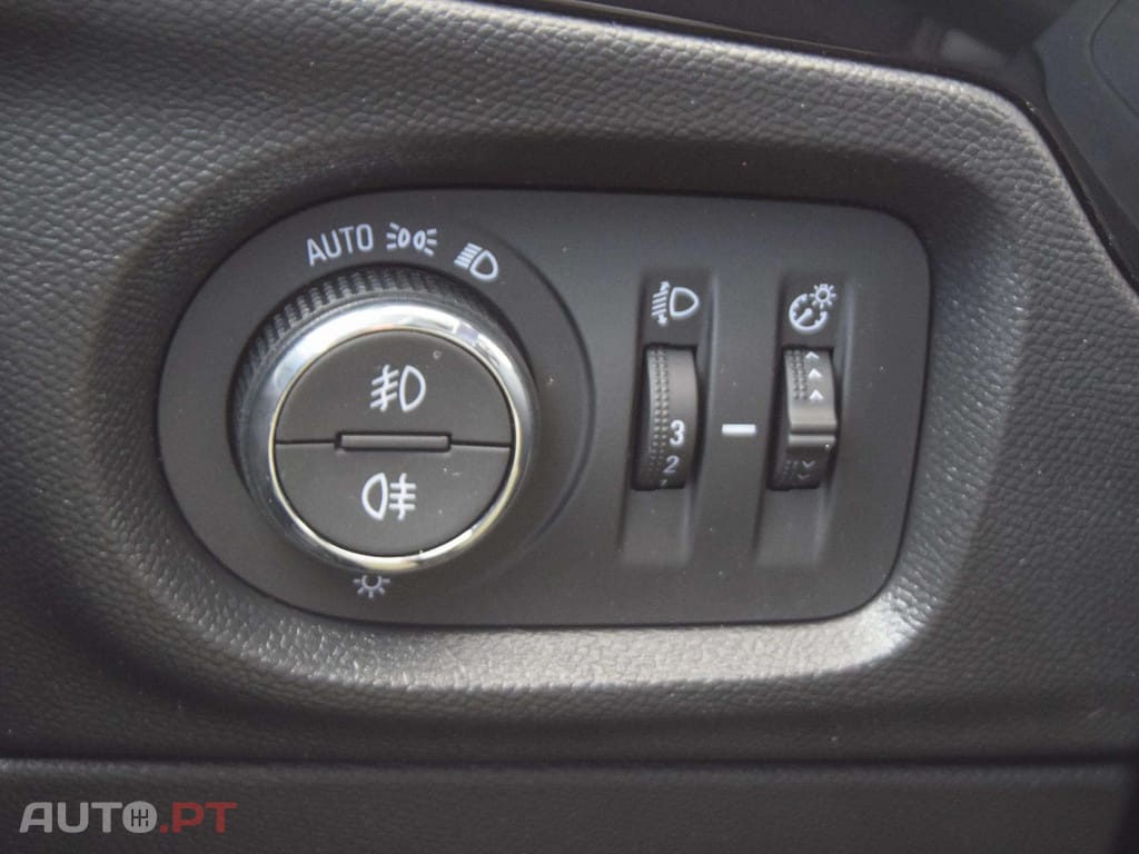 Opel Corsa 1.2 T Edition