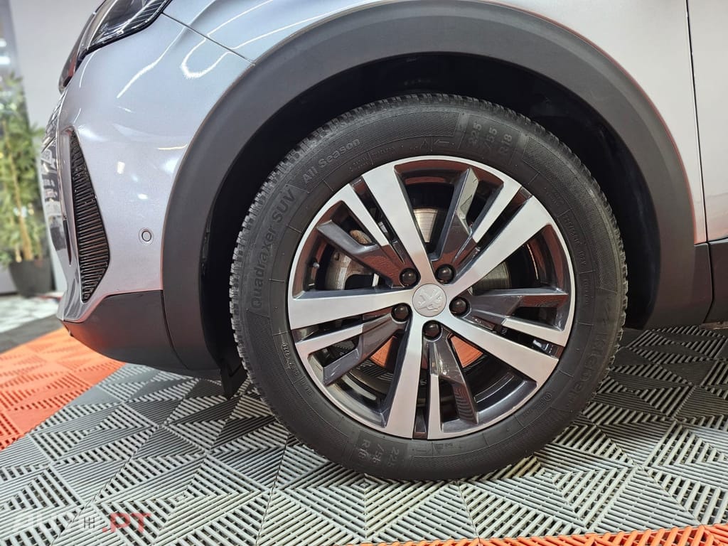 Peugeot 3008 1.6 Hybrid Allure Pack e-EAT8