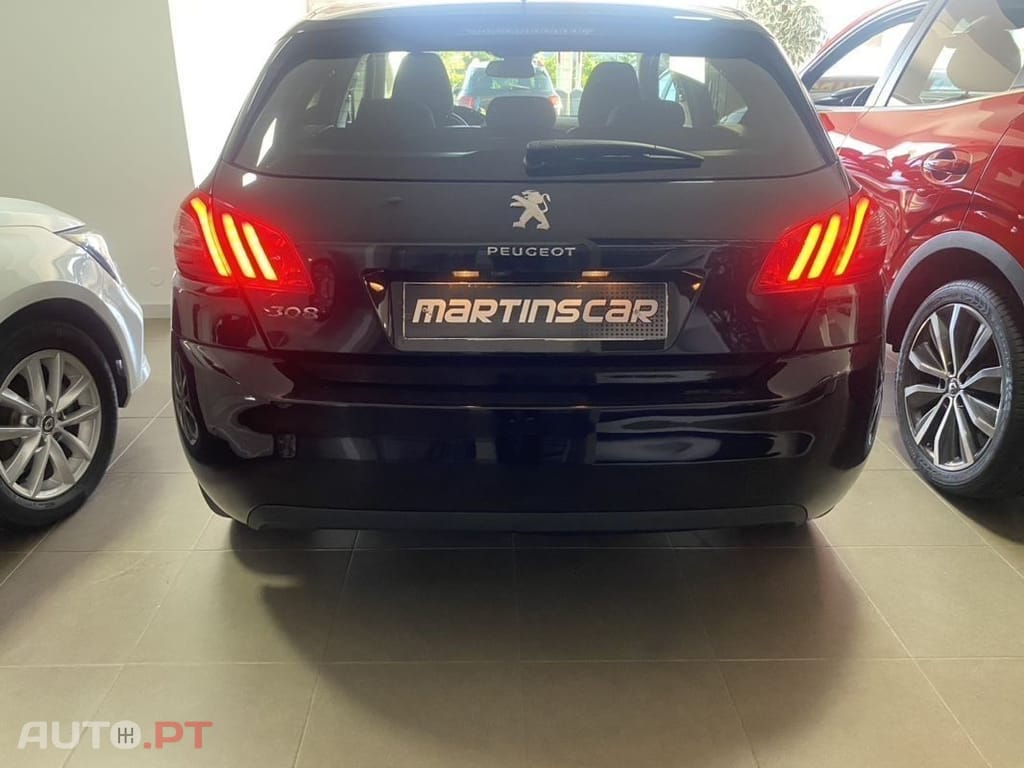 Peugeot 308 1.5 BlueHDi Style