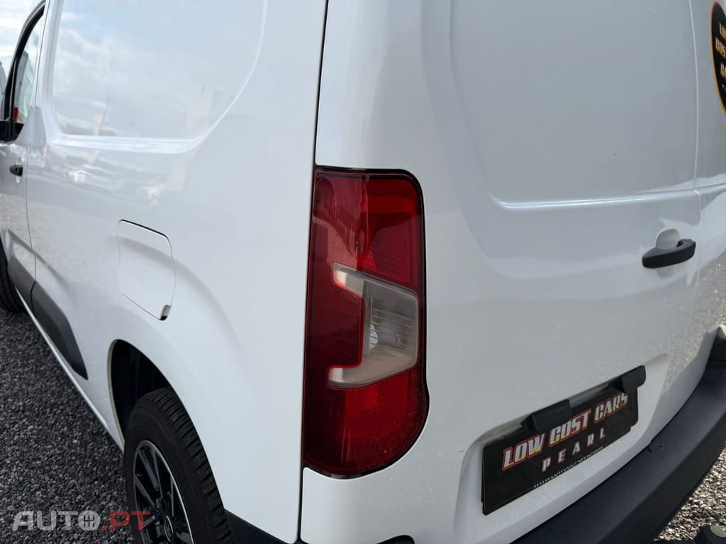 Peugeot Partner 1.6 BlueHDi L1 Premium 3L