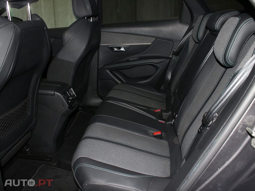 Peugeot 3008 1.6 Hybrid GT e-EAT8