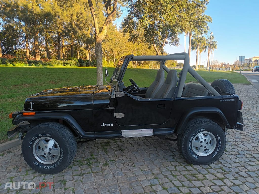 Jeep Wrangler YJ