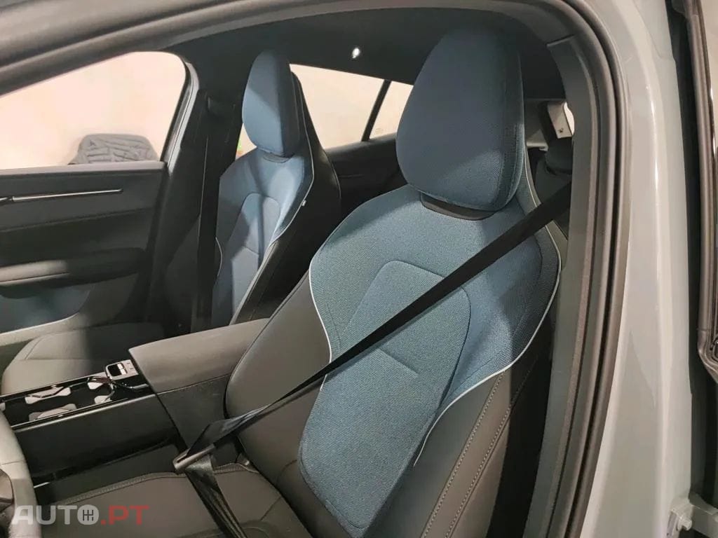 Volvo EX30 51 kWh Single Motor Core