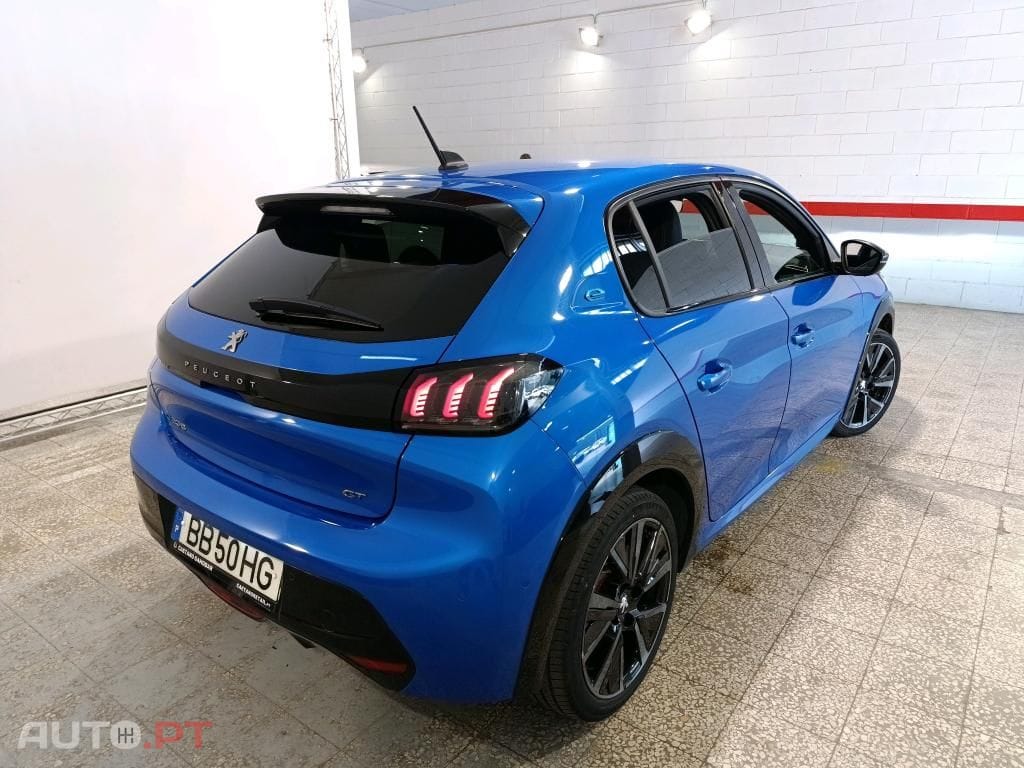 Peugeot E-208 50 kWh GT