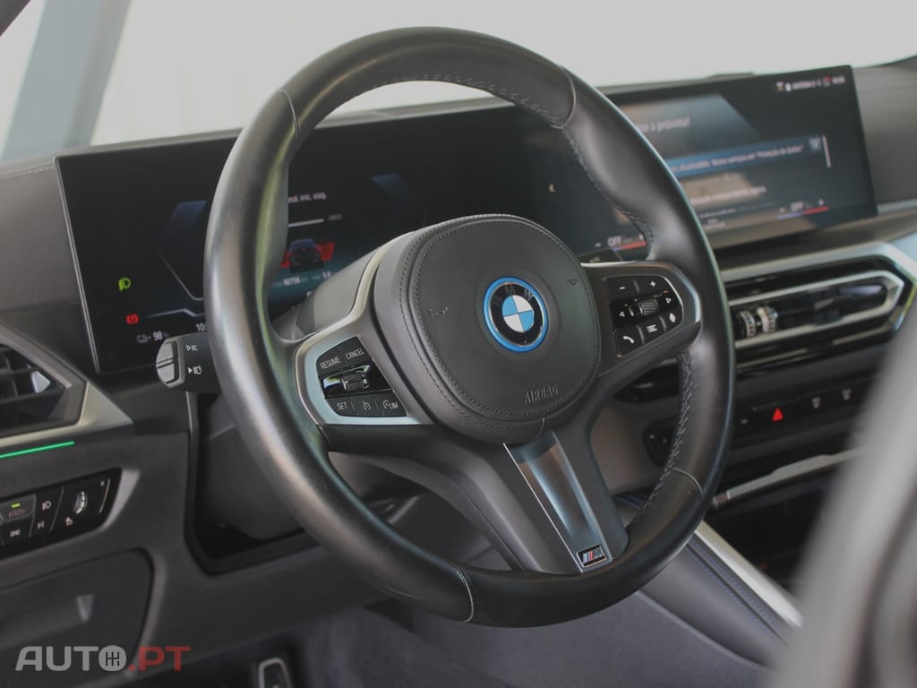 BMW i4 eDrive40 Desportiva M