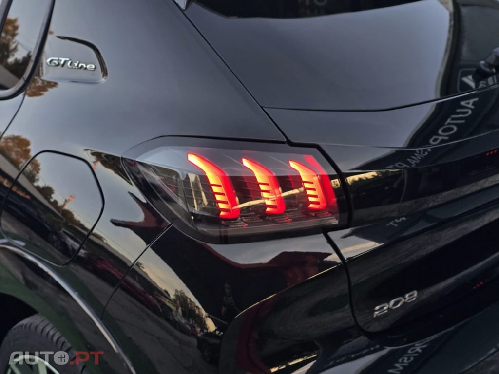 Peugeot 208 1.5 BlueHDi GT Line