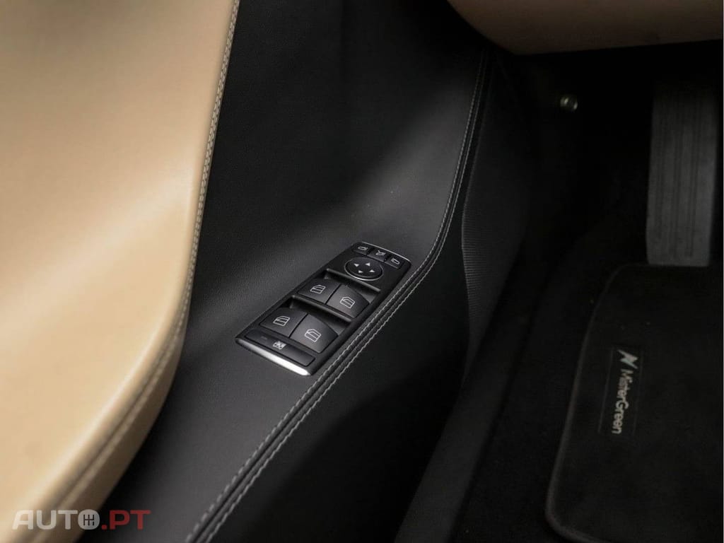 Tesla Model S 85