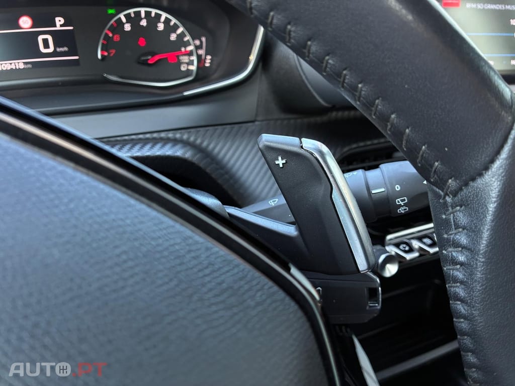 Peugeot 2008 1.5 BlueHDi Active EAT8