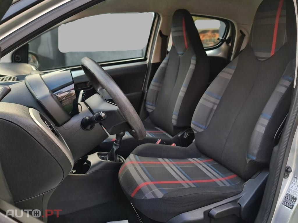 Peugeot 108 1.0 VTi STYLE