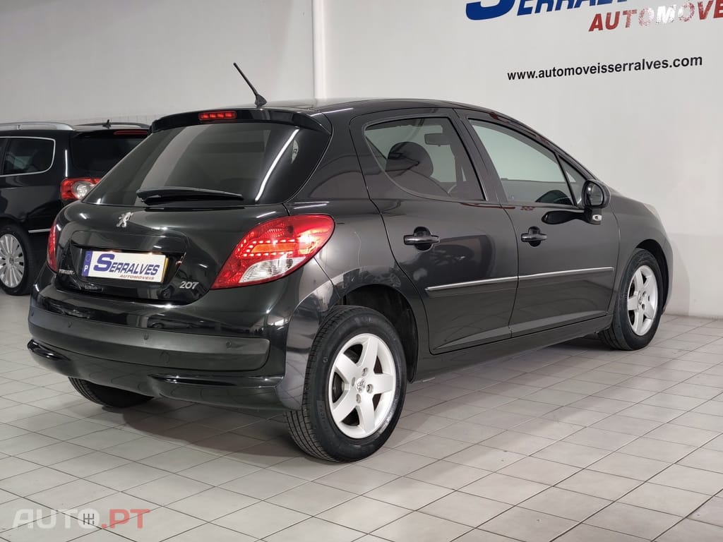 Peugeot 207 1.4 16V Active