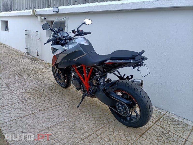 KTM Superduke GT 1290 ABS 172CV