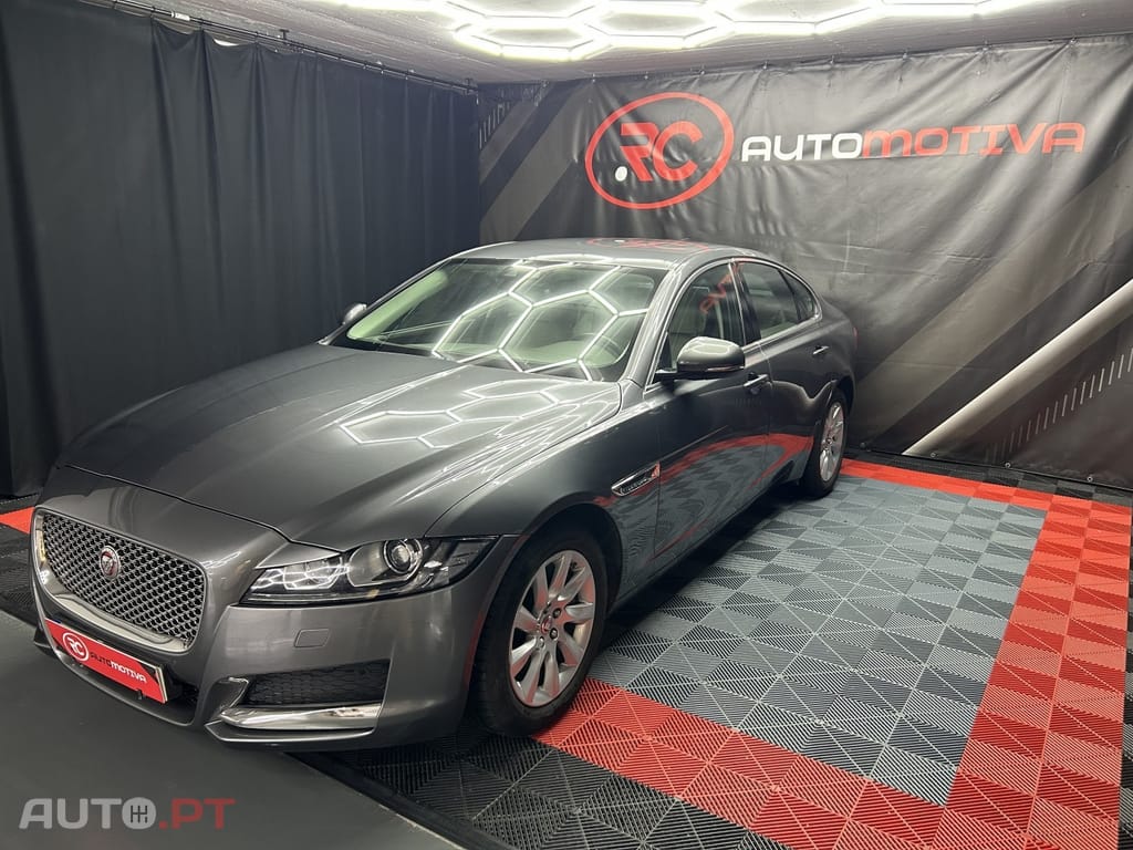 Jaguar XF 2.0 D Prestige Aut.