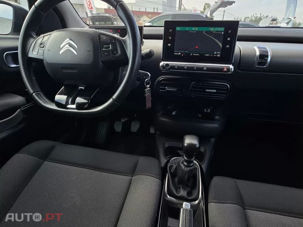 Citroen C4 Cactus 1.2 PureTech Shine Pack