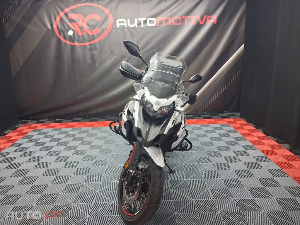 Benelli TRK X
