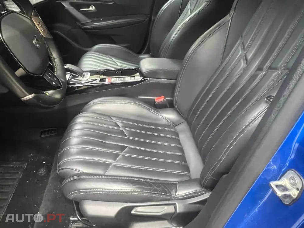 Peugeot E-2008 50 kWh GT Line