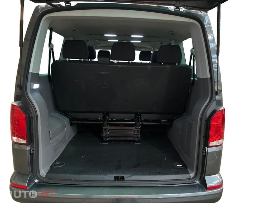 Volkswagen Caravelle 2.0 TDI Comfortline DSG