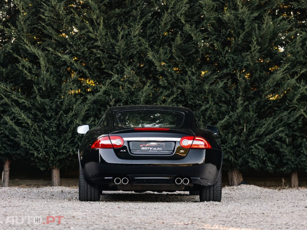 Jaguar XK XKR 5.0 V8