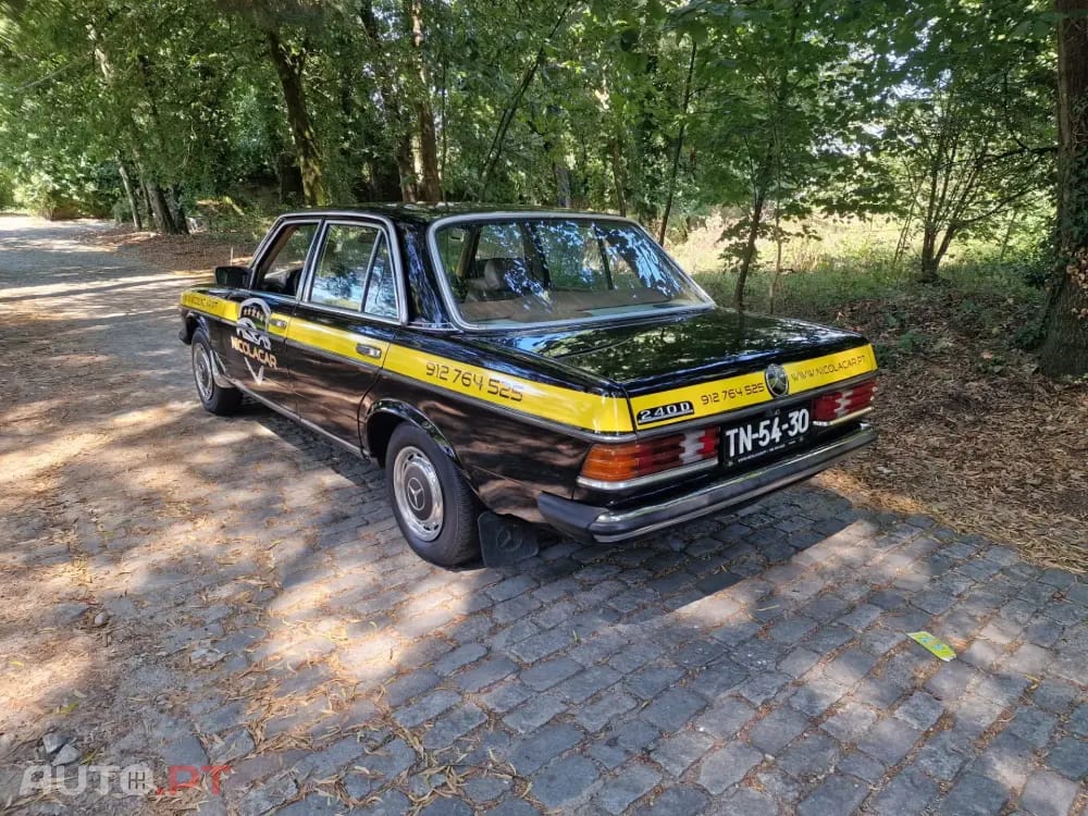 Mercedes-Benz 240 ND