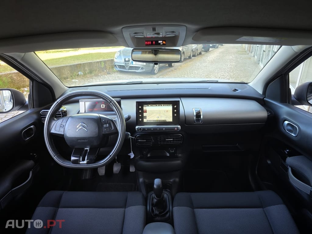 Citroen C4 Cactus 1.2 PureTech Shine