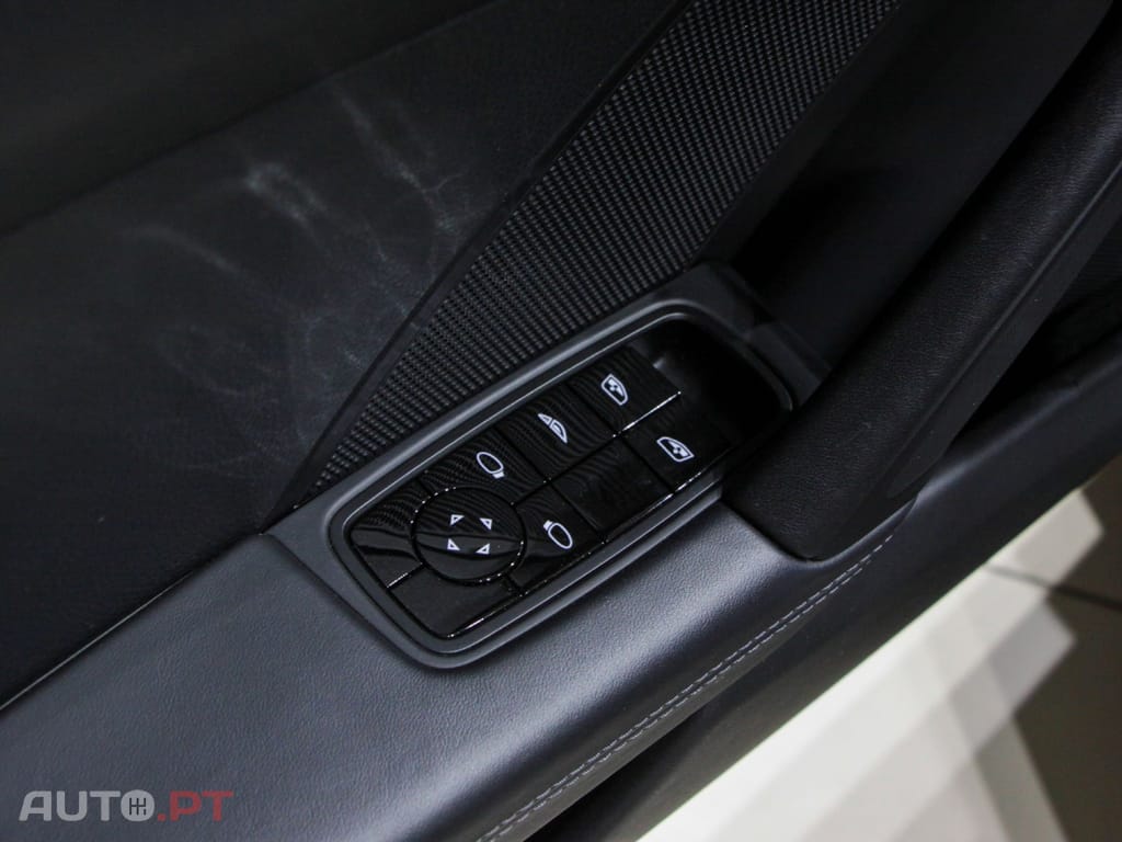 Porsche 992 Carrera Cabriolet PDK