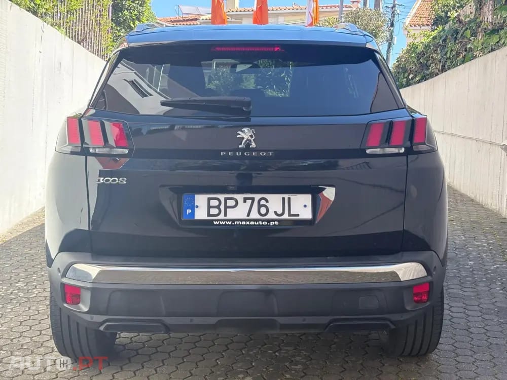 Peugeot 3008 1.2 PureTech Allure EAT8
