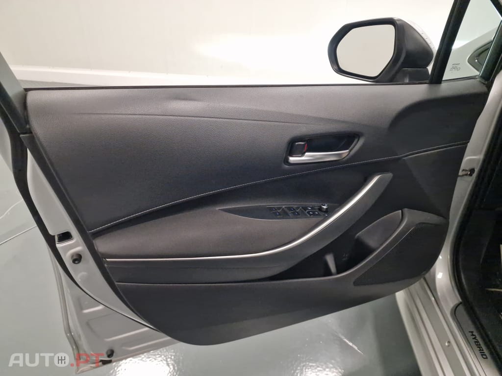Toyota Corolla Touring Sports 1.8 Hybrid Comfort+P.Sport