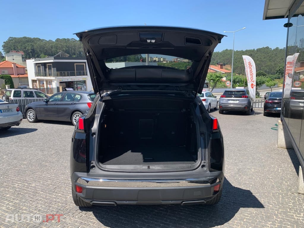 Peugeot 3008 1.5 BlueHDi Allure Pack EAT8