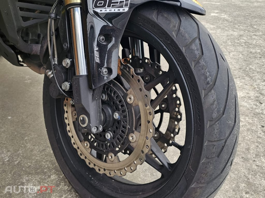 CF Moto 650MT 3F
