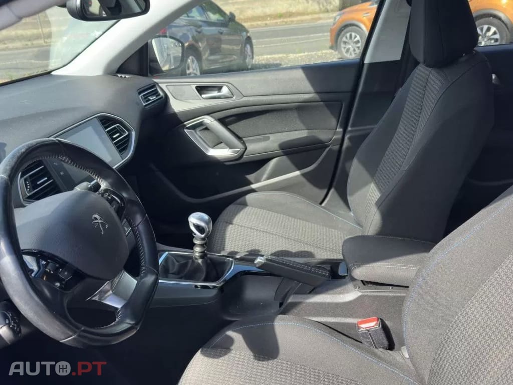 Peugeot 308 SW 1.5 BlueHDi Style
