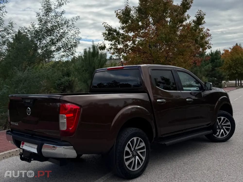 Nissan Navara 2.3 dCi CD 4WD Acenta
