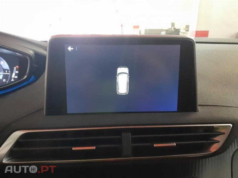 Peugeot 3008 1.5 BlueHDi Active