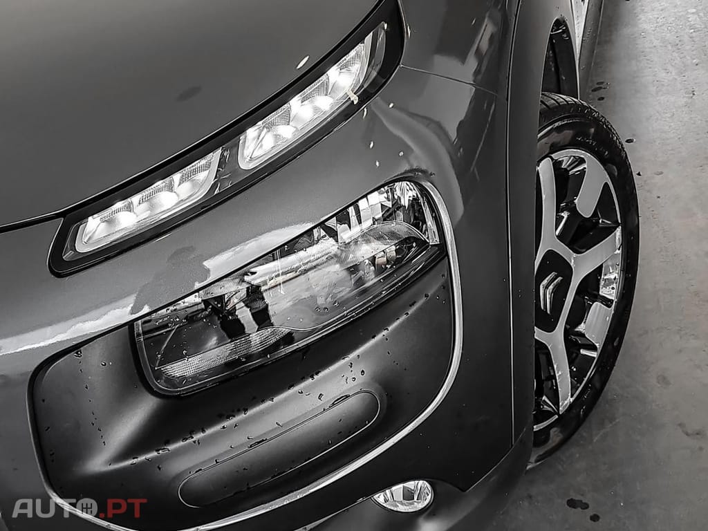 Citroen C4 Cactus 1.6 BlueHDi Shine