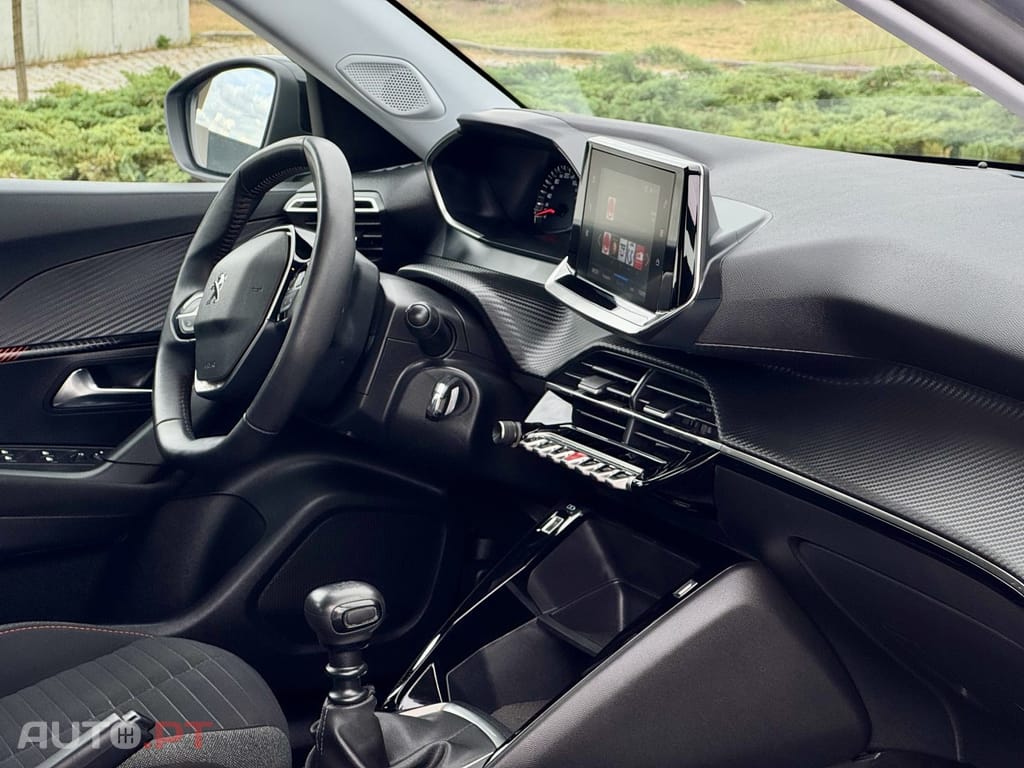 Peugeot 2008 1.5 BlueHDi Active