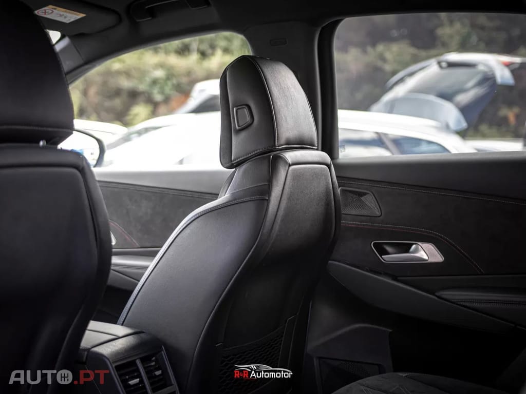 DS DS7 Crossback 1.5 BlueHDi Performance Line EAT8