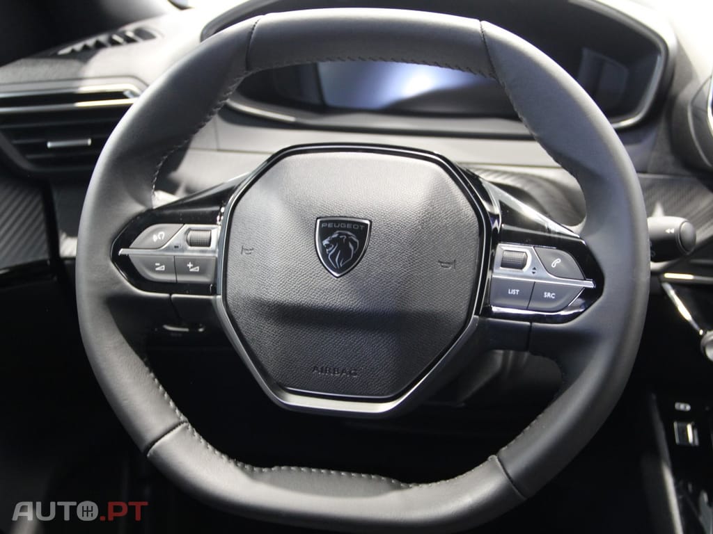 Peugeot 2008 1.2 Puretech Allure