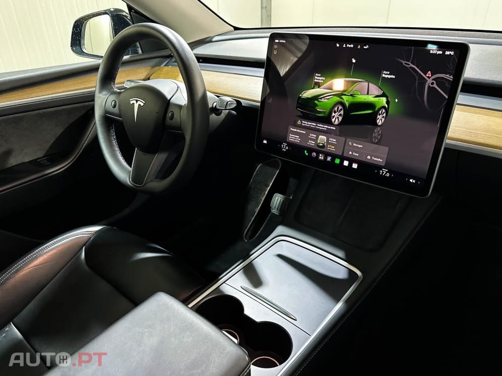 Tesla Model Y Long Range Dual Motor AWD